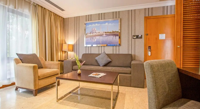 Двухместный полулюкс Отель Dubai Marine Beach Resort & Spa