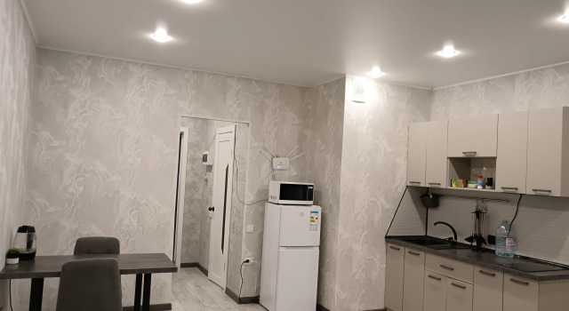 Uyutnaya Studiya S Shikarnym Vidom I Sobstvennoy Territoriey Flat, Prenota Appartamento Samara 