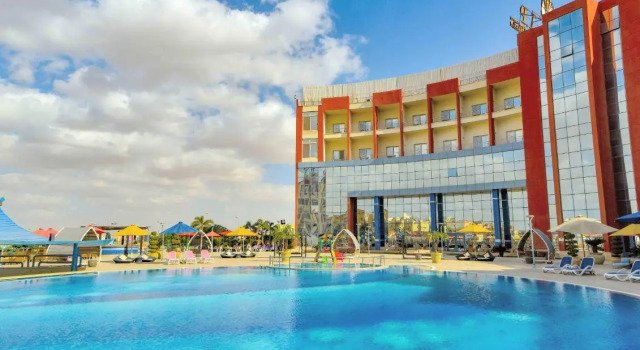 Tolip El Narges Hotel & Spa, Reservar Resort Resorts em Cairo, Resort