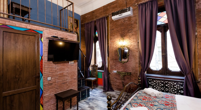Двухместный полулюкс Tiflis Inn Boutique Hotel