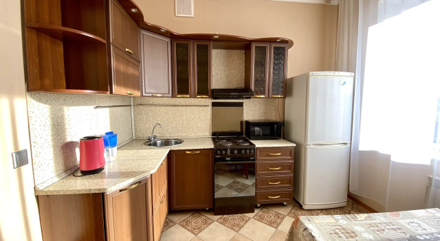 1-Komnatnaya Krasnoyarskaya 6/113 Flat, Prenota Appartamento Čita 
