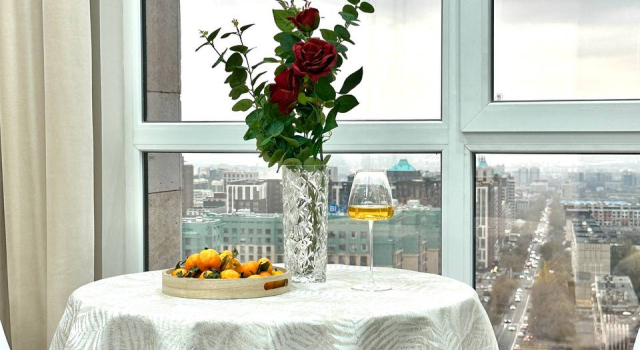 Apartamenty Garmoniya goroda i stil'nyj uyut 158/2 Apartments, Prenota Appartamento Hotel a Almaty con parcheggio, Parcheggio