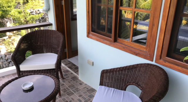 Двухместный номер Deluxe с балконом и с видом на сад Edgewater Dive & Spa Resort