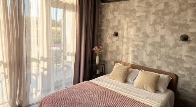 Grey Rose Apartments, Rezervovat Apartmán Sevastopol 