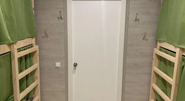 Кровать в общем номере (женский номер) Хостел Green Point Hovrino