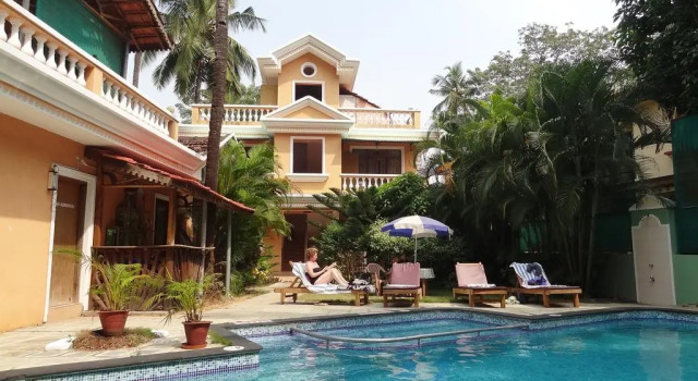 Отель Sandray Luxury Resorts