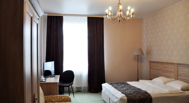Шестиместный семейный номер Standard с 2 комнатами Отель Гостиница Галерея