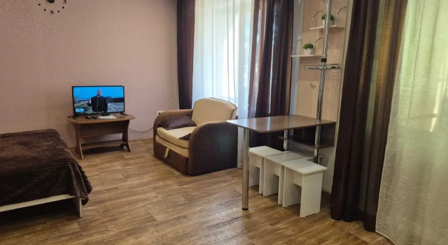Na Ulitse Imeni Geroya Sovetskogo Soyuza Vasilyeva 7 Flat, Prenota Appartamento Bijsk 