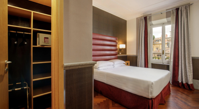 Двухместный номер Deluxe Hotel Royal Court