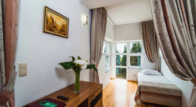 Komfortní Třílůžkový pokoj s balkonem Villa Oneiro Hotel