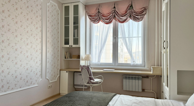 Na Michurina Flat, Reserva ahora Apartamento Hoteles en Krasnoyarsk con aparcamiento, Aparcamiento