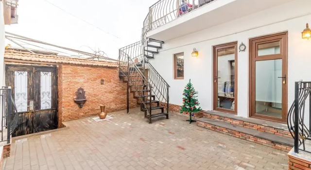 3 Studio, Забронировать Апарт-отель Апарт-отели Тбилиси, рядом с Сад Самайя, Апарт-отель