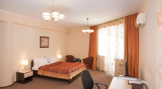 Двухместный номер Deluxe Золотой Дракон / Golden Dragon ApartHotel