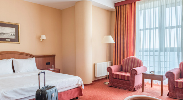 Cosmos Petrozavodsk Hotel, Đặt Khách sạn Khách sạn SPA ở Karelia, SPA