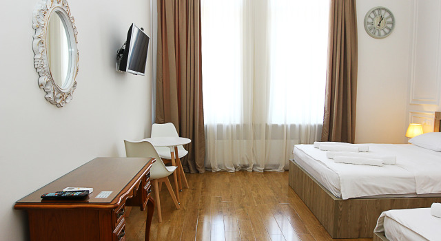 Трёхместный номер Premium с красивым видом из окна Отель Old Tbilisi Rooms 38