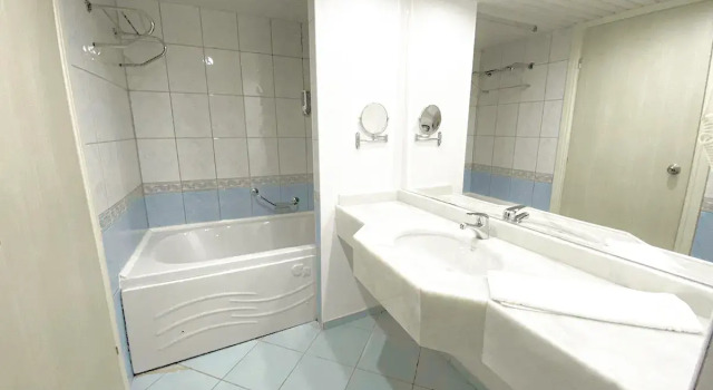 Номер Standard с частичным видом на море Курортный отель Grand Cortez And Spa (Halal Hotel)