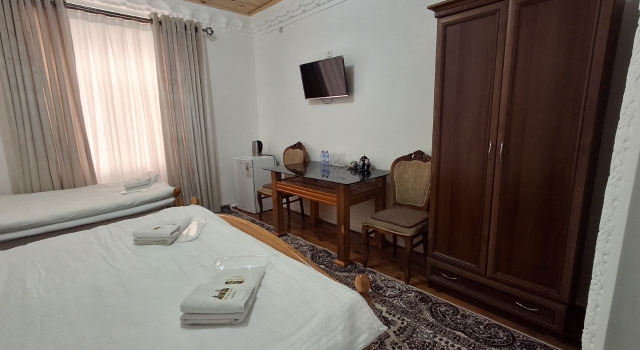 Трёхместный номер Superior с видом на внутренний двор Munis Old Town Hotel