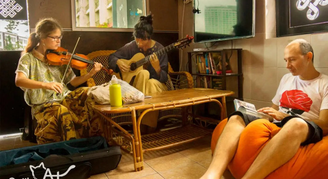 QuiikCat, Rezerwuj Bed and Breakfast Kuching Sarawak