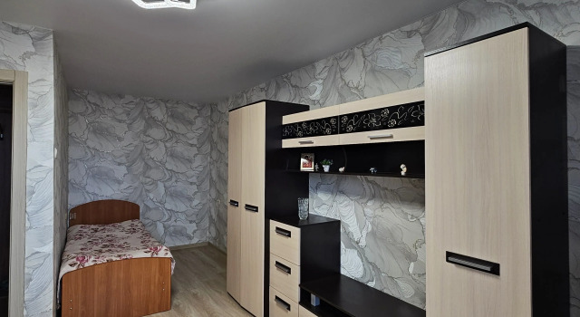 Uyutnaya Odnushka v Tsentre Flat, Buchen Sie Ferienwohnung Dalneretschensk Region Primorje