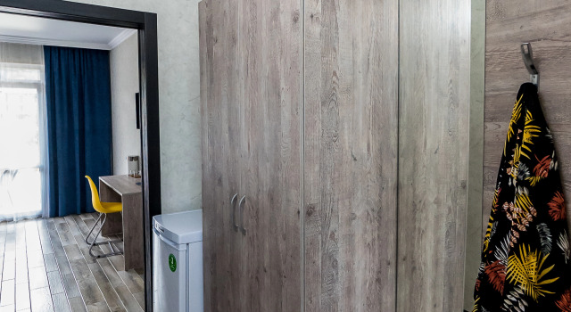 Трёхместный номер Comfort с балконом и с красивым видом из окна Отель Аммонит