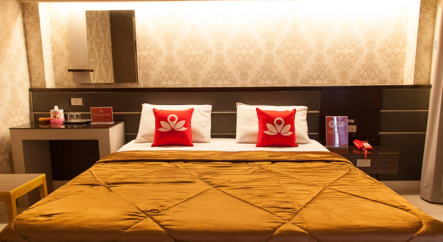Номер Standard Отель ZEN Rooms Phiphit Phokhai