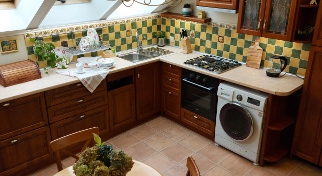 Art-Mansarda Khudozhnika Flat, Book Apartment Kaliningrad Kaliningrad Region