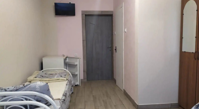 Меблированные комнаты Пригородная 2, Забронировать Отель Голубицкая Таманский полуостров, рядом с Пляж База отдыха Дорожник