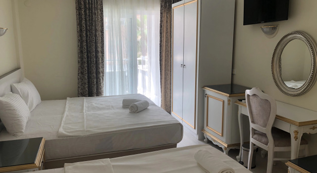 Семейный номер Standard Q Business Hotels