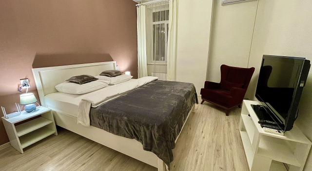 Komfortnaya Na Lyuboye Vremya Flat, Prenota Appartamento Kominternovsky district 