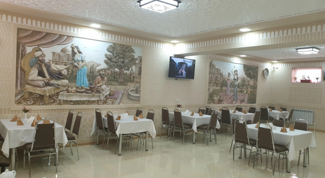 Отель Шарк Плаза
