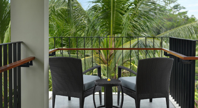 Двухместный люкс с видом на сад Отель  Royal Kamuela Villas & Suites at Monkey Forest Ubud – Adults Only
