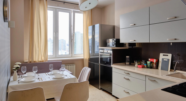 Апартаменты RentPlaza в центре возле Гринвича, Забронировать Апартаменты/квартира Отели Городского округа Екатеринбурга - Северный управленческий округ с парковкой, Парковка
