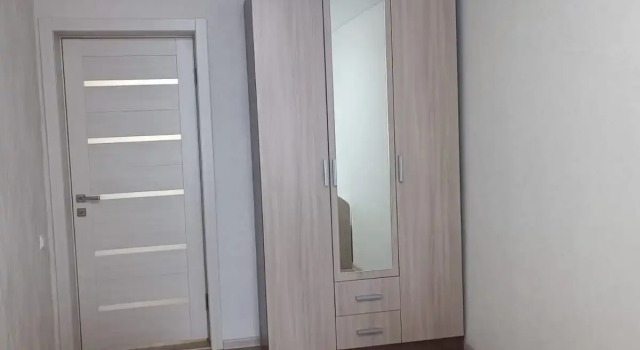 Apartments on Molodezhnaya Street, Đặt Căn hộ Yelabuga 