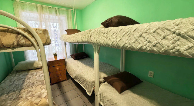 Кровать в общем номере (мужской номер) Мини-отель NatoHostel