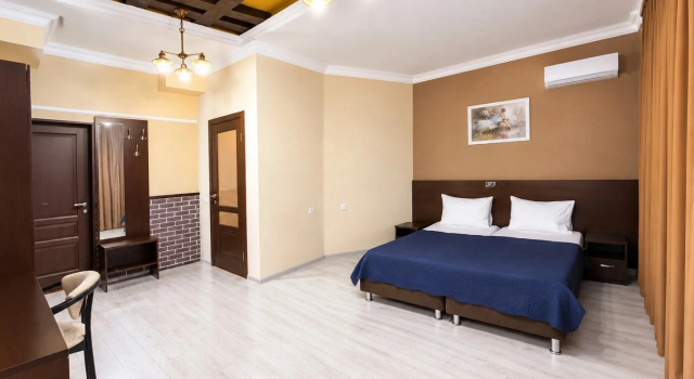 Четырёхместный номер Стандарт Отель Greek House