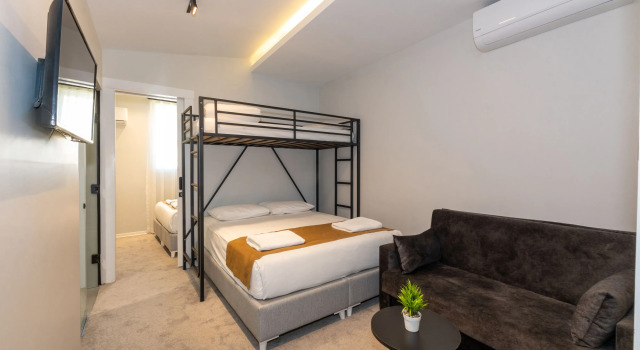 Семейный номер Standard с красивым видом из окна Отель Istanbul Holiday Hotel