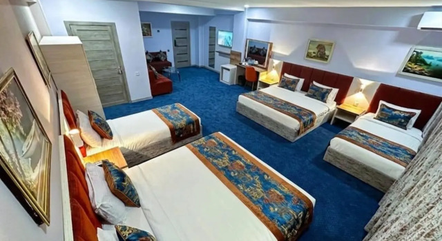 Suite Deluxe Amazon Hotel