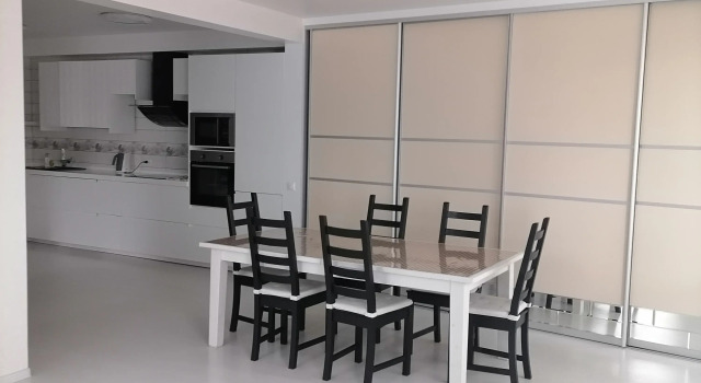 Prostornaya Flat, Boek Appartement Hotels in Oblast Sachalin met parkeren, Parkeren