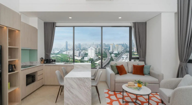 Люкс Дуплекс с 2 комнатами с балконом и с видом на город Cassia Rama 9 Bangkok, part of Banyan Group