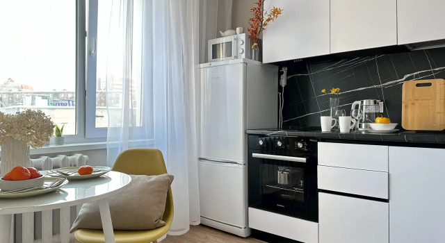 Na ul. Chapaeva Rjadom s Parkom S. M. Kirova Apartments, Prenota Appartamento Leninsky district 