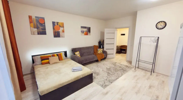 Vidovaya Na Planeta Flat, Reserva ahora Apartamento Hoteles en Krasnoyarsk con aparcamiento, Aparcamiento