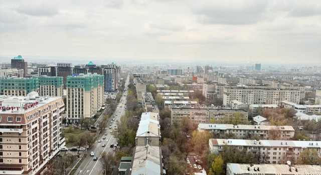 Apartamenty Garmoniya goroda i stil'nyj uyut 158/2 Apartments, Prenota Appartamento Hotel a Almaty con parcheggio, Parcheggio
