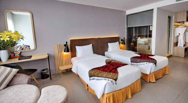 Четырёхместный семейный люкс с видом на город Anrizon Hotel Nha Trang