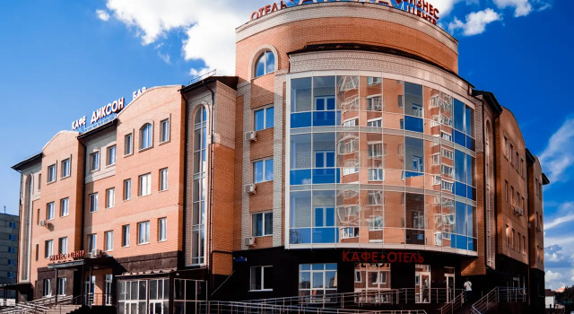 Отель Атриа