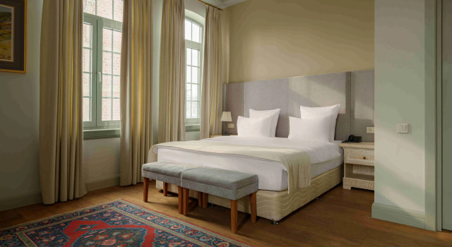 Двухместный люкс GRAND HOTEL GYUMRI by APRICOT Hotels