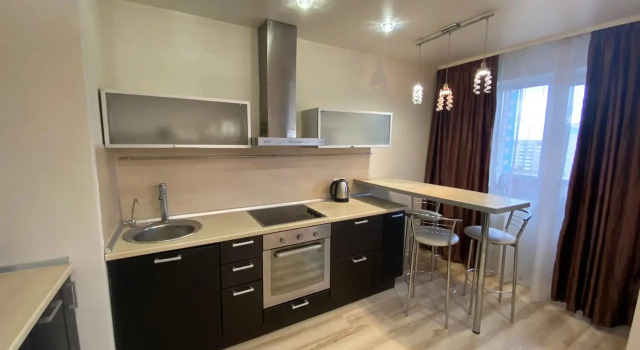 Na Krasnoarmeyskoy 86b Apartments, Prenota Appartamento Hotel a Udmurtia con parcheggio, Parcheggio
