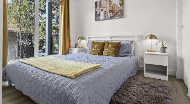 GLOBALSTAY Condo Near the Bow River Apartment hotel, Rezerwuj Hotel Hotele w Calgary Region z parkingiem, Parking