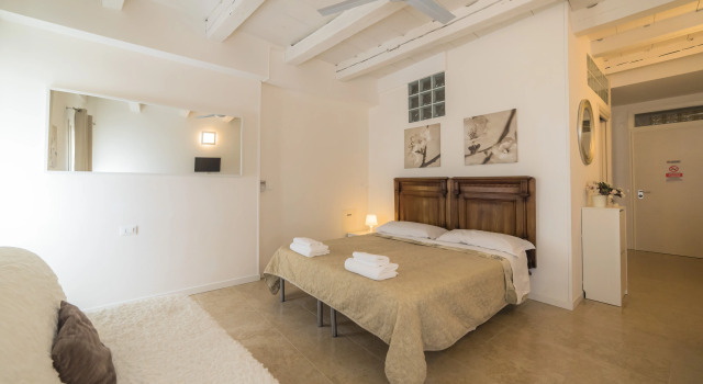 Двухместный номер Comfort с видом на город Мини-отель Academia Residence