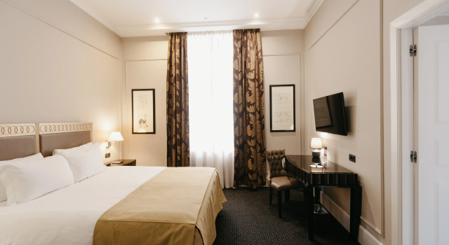 Deluxe dobbelt værelse Royal Tulip Grand Hotel Yerevan