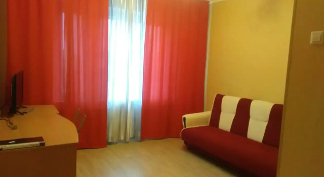Трёхместный люкс Отель Maxrooms Волга Рыбинск Hollywood